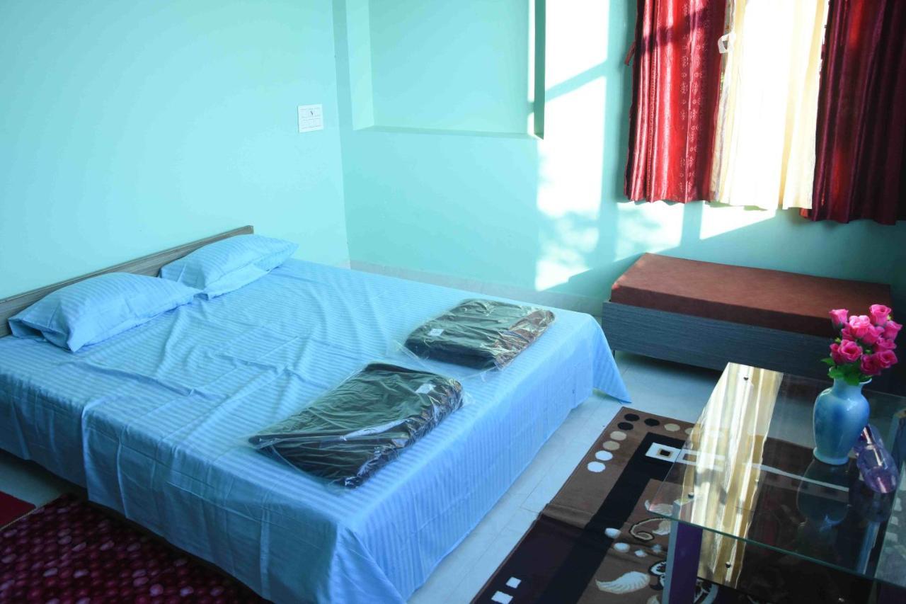 H P Homestay Дарвад Екстериор снимка